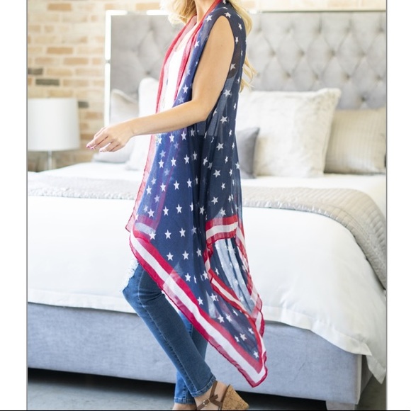 ❤️HOST PICK July 4th American flag Kimono - Picture 3 of 3